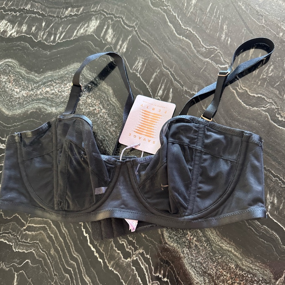 NWT savage x Fenty strapless bra